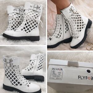 Fly For White Cut-Out Combat Boots EU 39 / US 8.5 Lace Up Buckle European Style